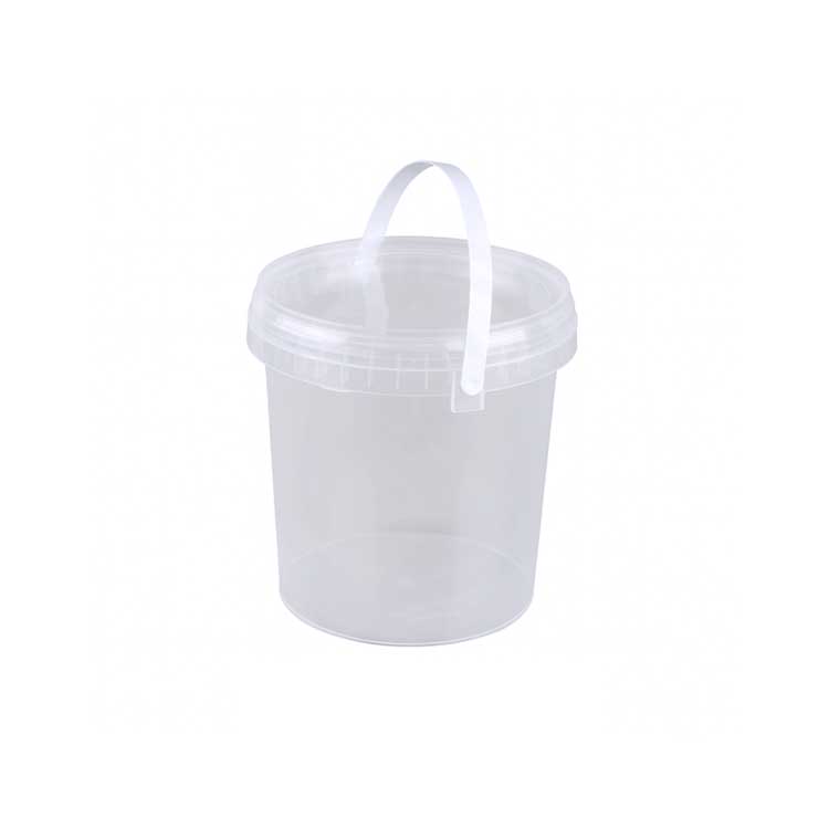 Plastične posude i kante sa poklopcem – ambalaža različitih zapremina za kozmetiku i sirovine