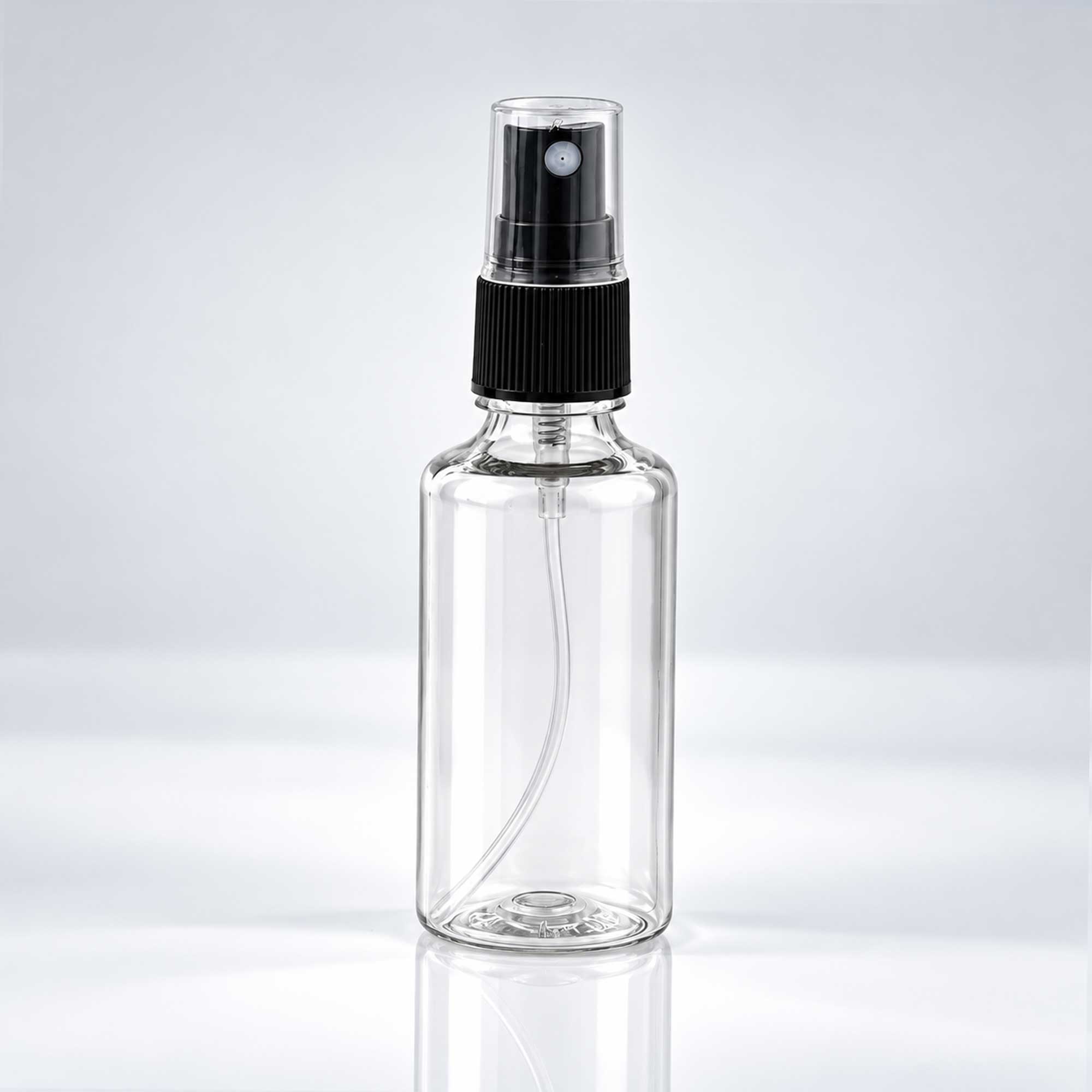 Transparentna PET bočica 50 ml sa crnim sprej raspršivačem, grlo 18 mm - 413400 - 424110 | Bazika