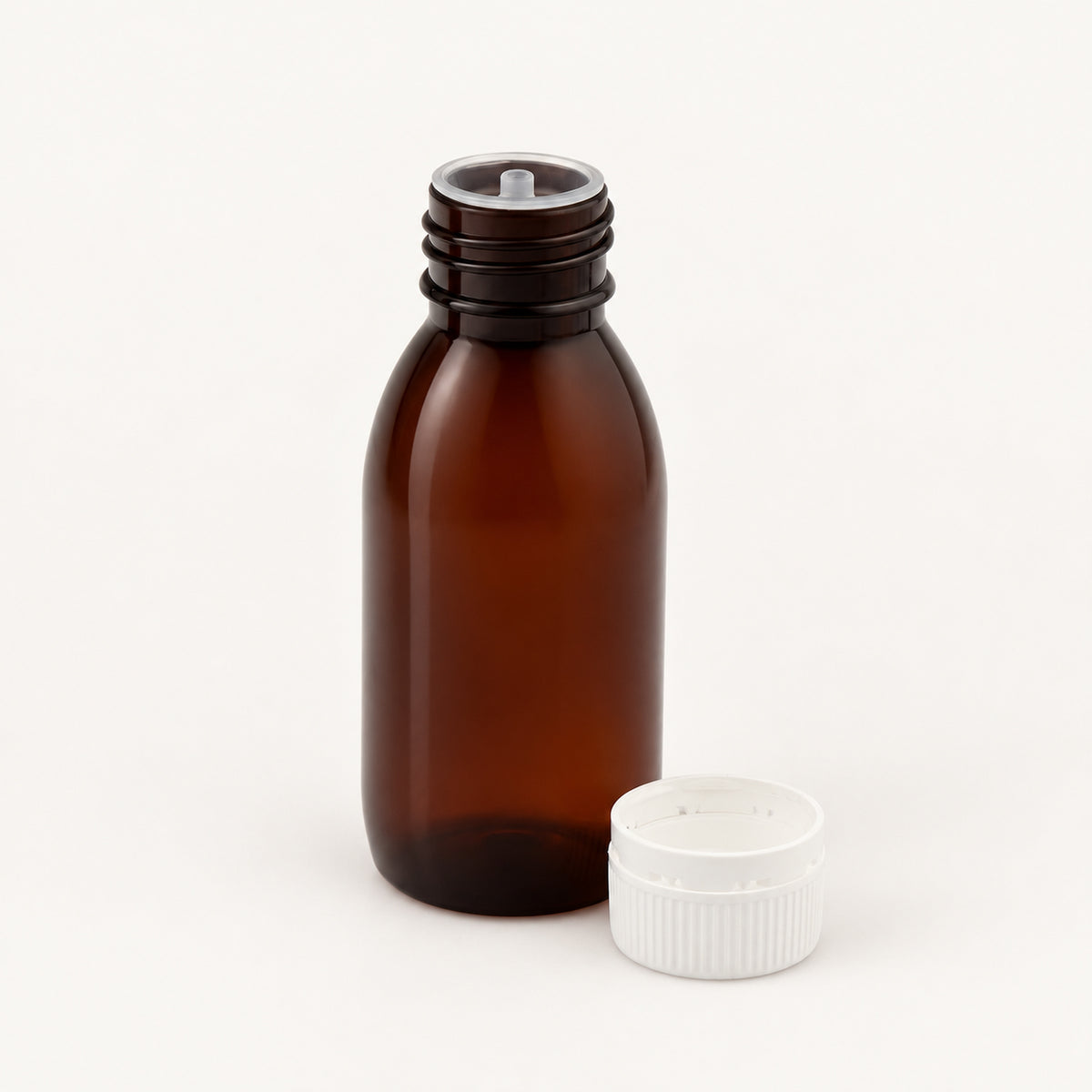 Braon PET boca za sirup 100 ml sa belim poklopcem i međučepom (otvorena) - 442300, 448110, 448120 | Bazika