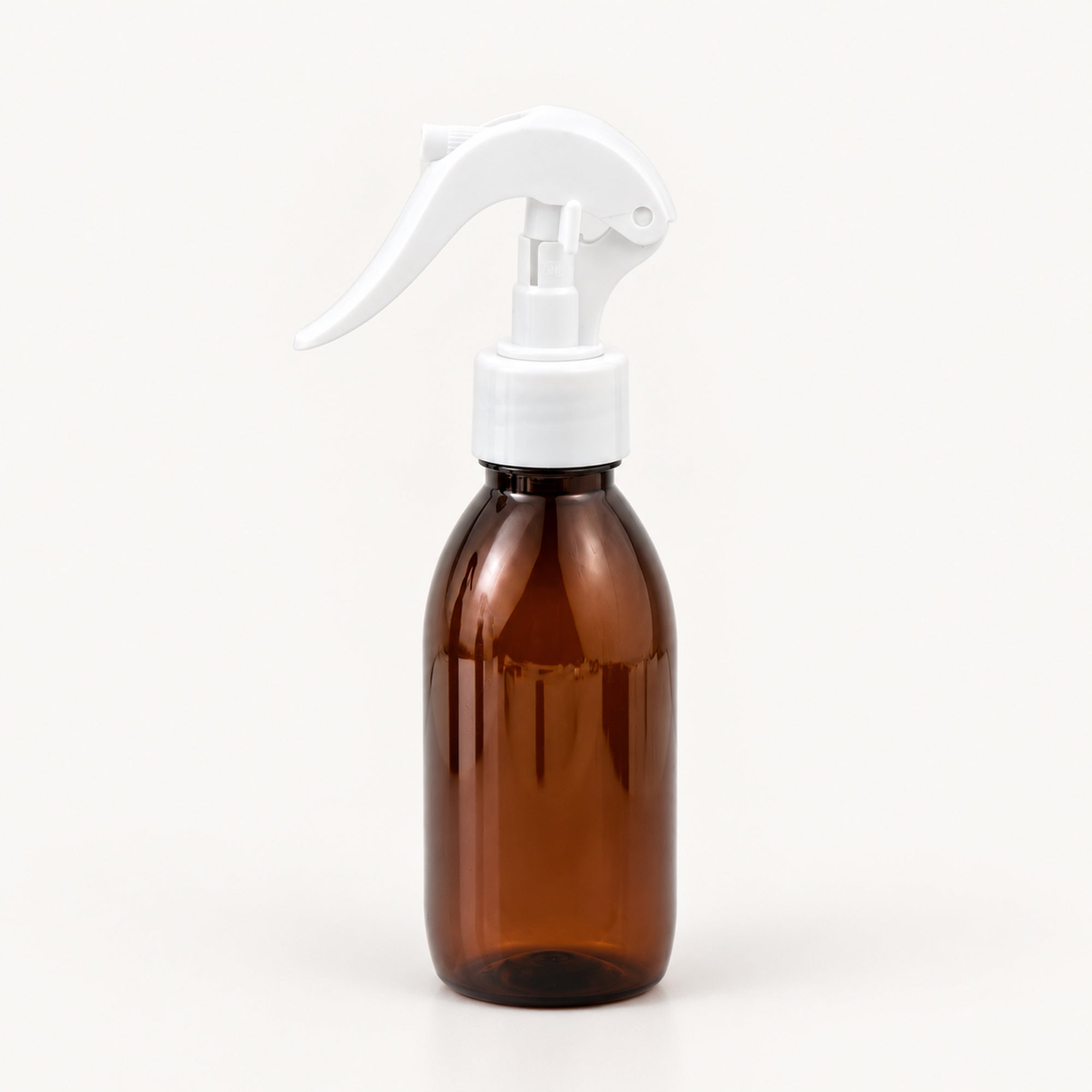 Braon PET boca za sirup sa belim trigger sprej raspršivačem 28/410 - 448450 | Bazika