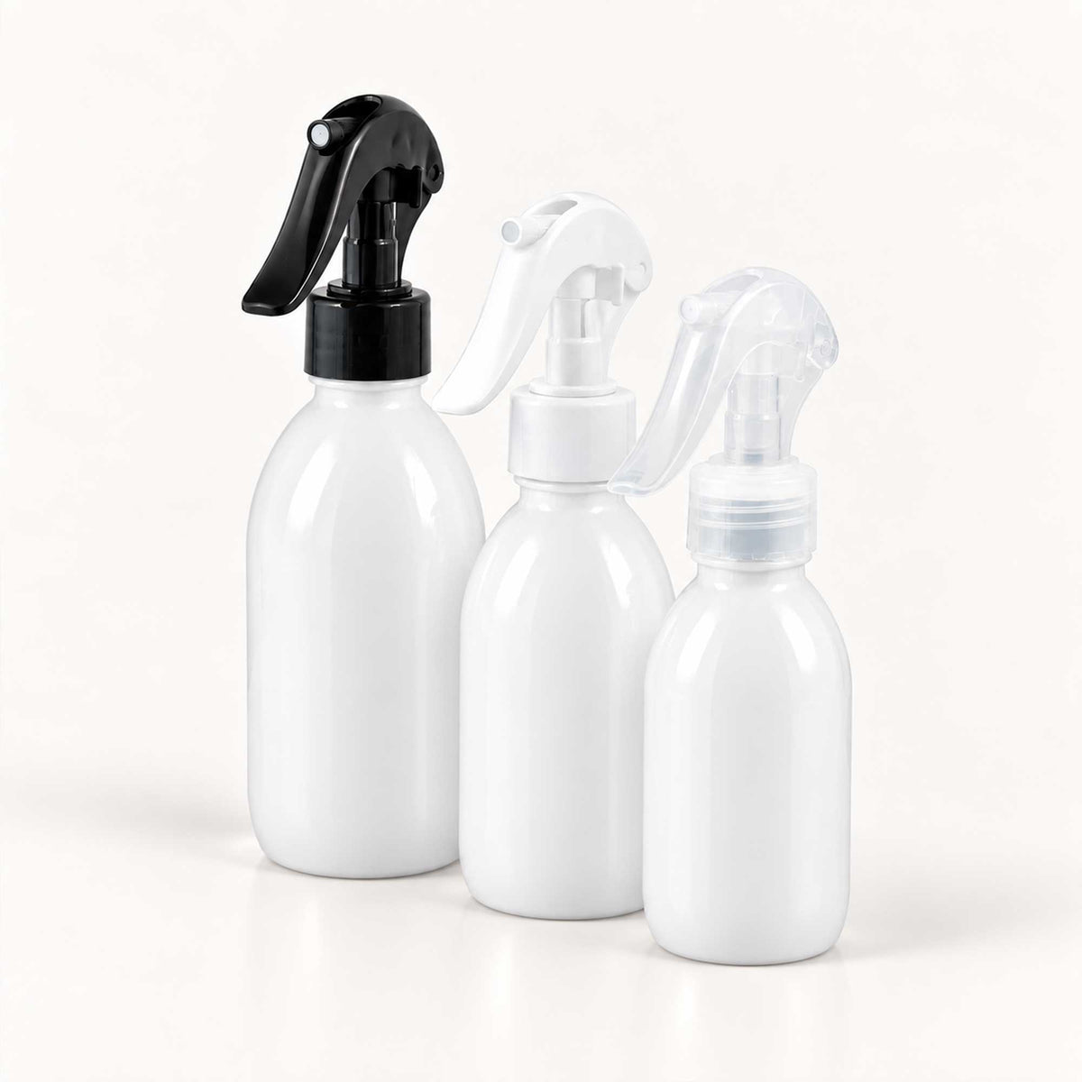 Bele PET boce za sirup 100, 150 i 250 ml sa trigger sprej raspršivačima - 442300, 443100, 443200, 448450, 448455, 448460 | Bazika