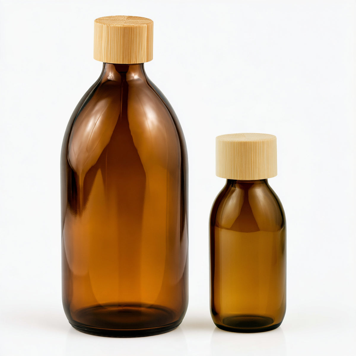 Braon staklene boce za sirup 100 ml i 500 ml, grlo 28 mm, sa bambus poklopcem - 441180, 441250, 448190 | Bazika