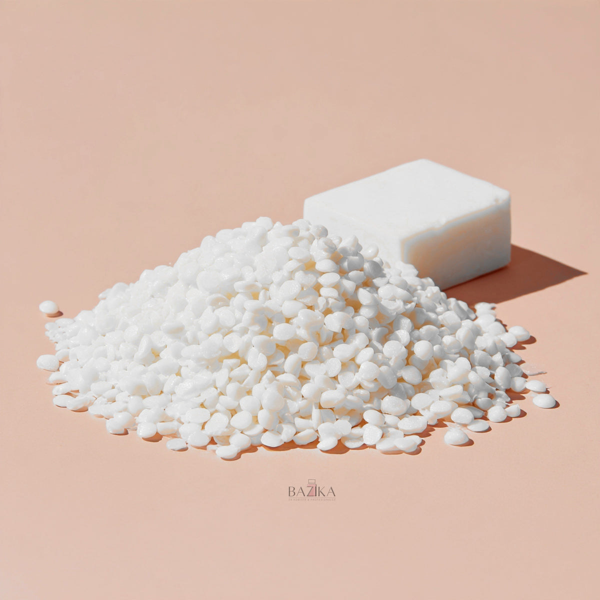 Zamena za beli pčelinji vosak (White Beeswax Substitute) – kozmetička sirovina, Bazika.rs